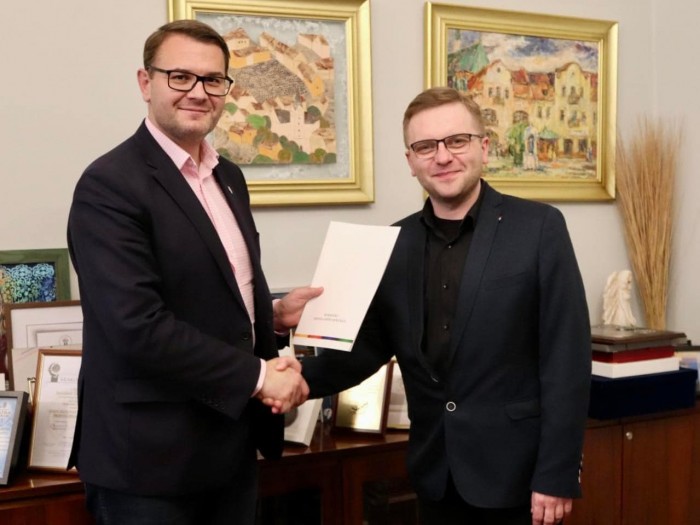 fb.com/Jarosław Szlachetka