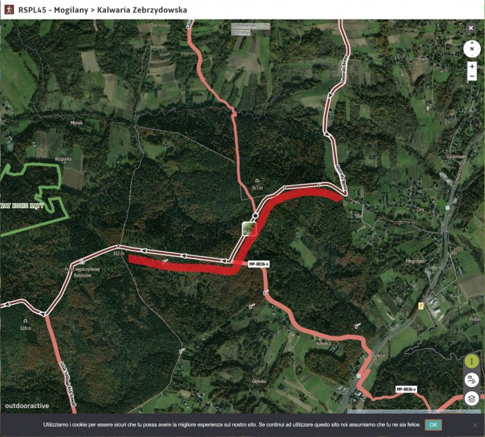 Na czerwono zaznaczono odcinek, który przebiega przez teren gminy Myślenice